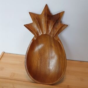 Wooden Pineapple-Shaped Serving Bowl Tiki 9"